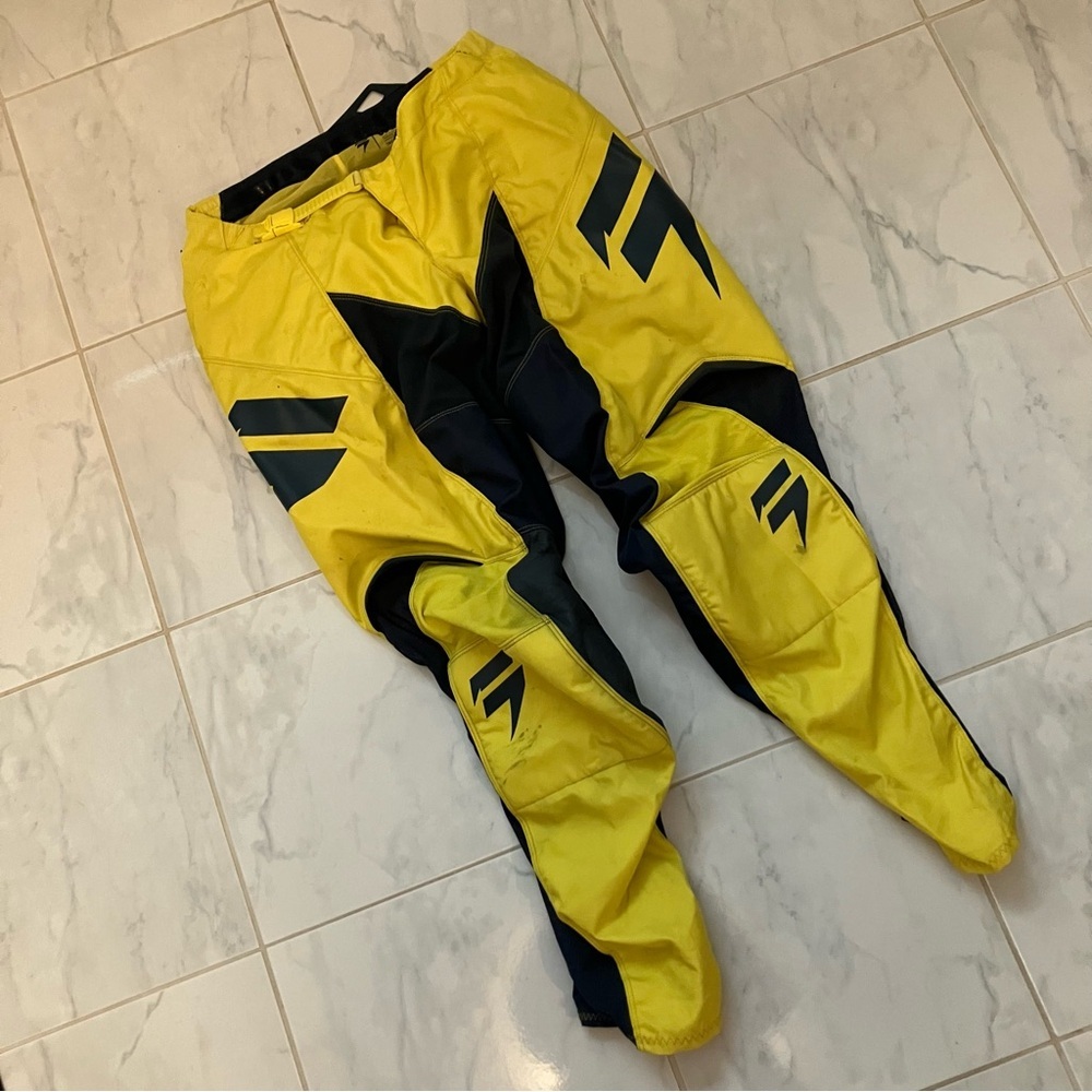 Shift whit3 motocross / motorcycle/ dirt bike pants. Yellow grey.